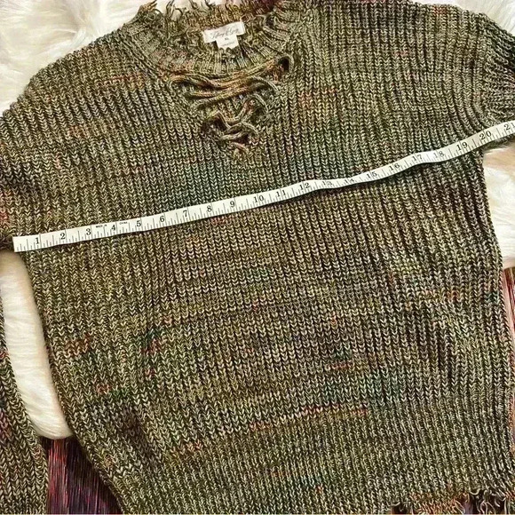 Distressed Strappy Sweater by Tiffany & Grey Size XL - Picture 6 of 11